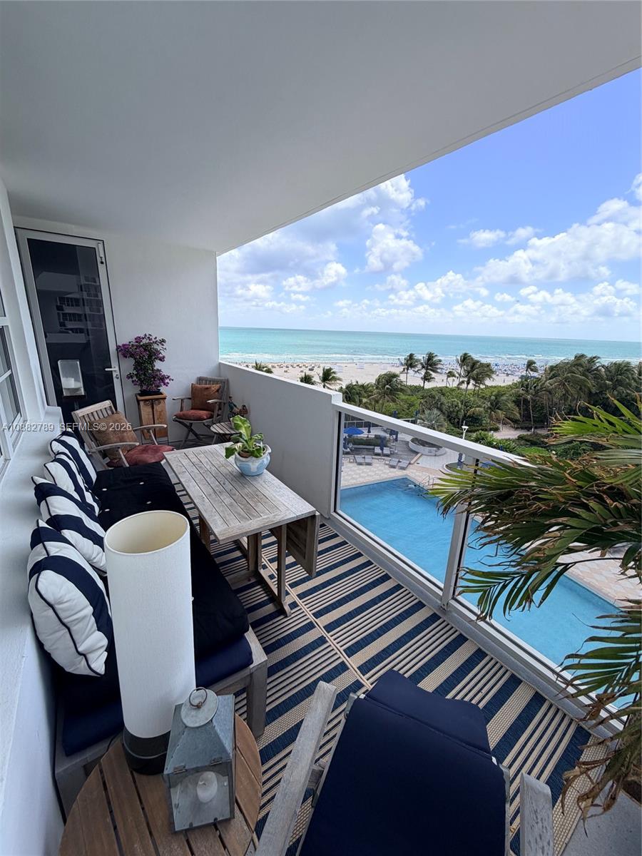 100 Lincoln Road