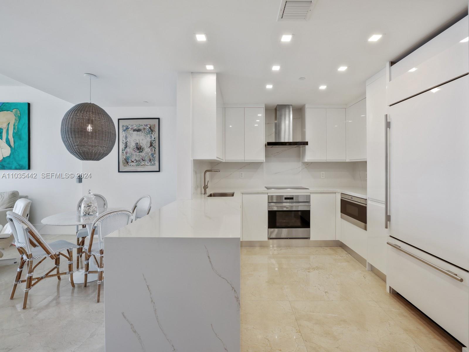 19223 Fisher Island Drive