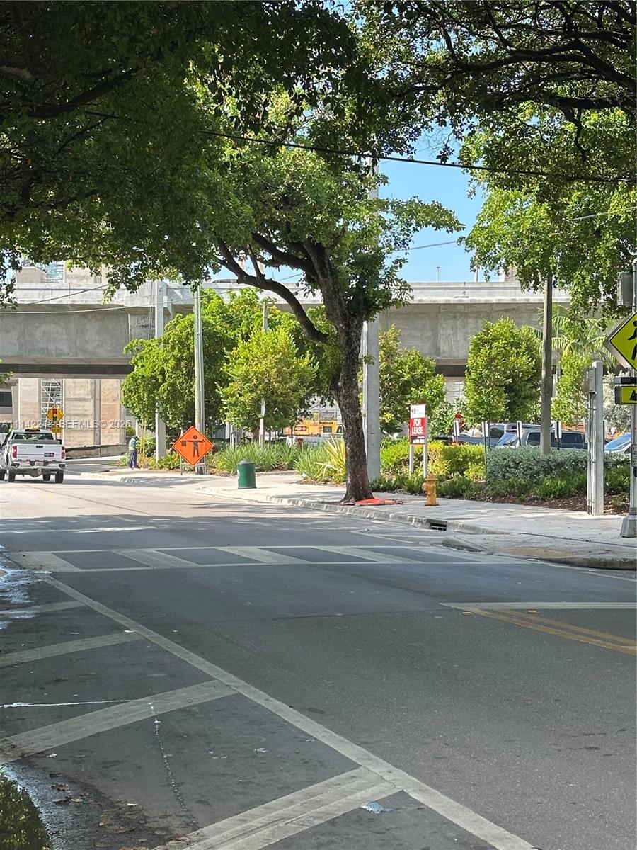 1525-27 NW 3rd Avenue