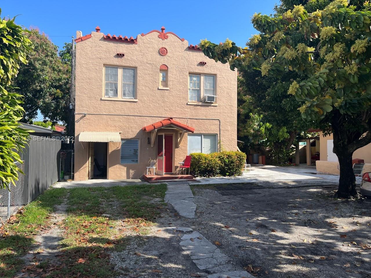 1703 SW 10th Street
