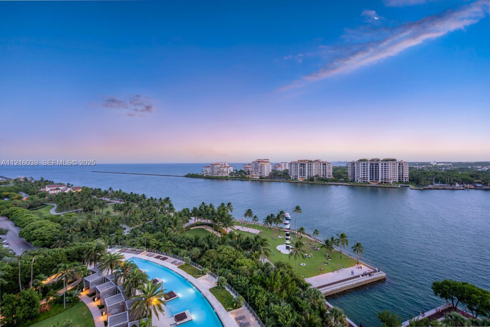 800 S Pointe Drive