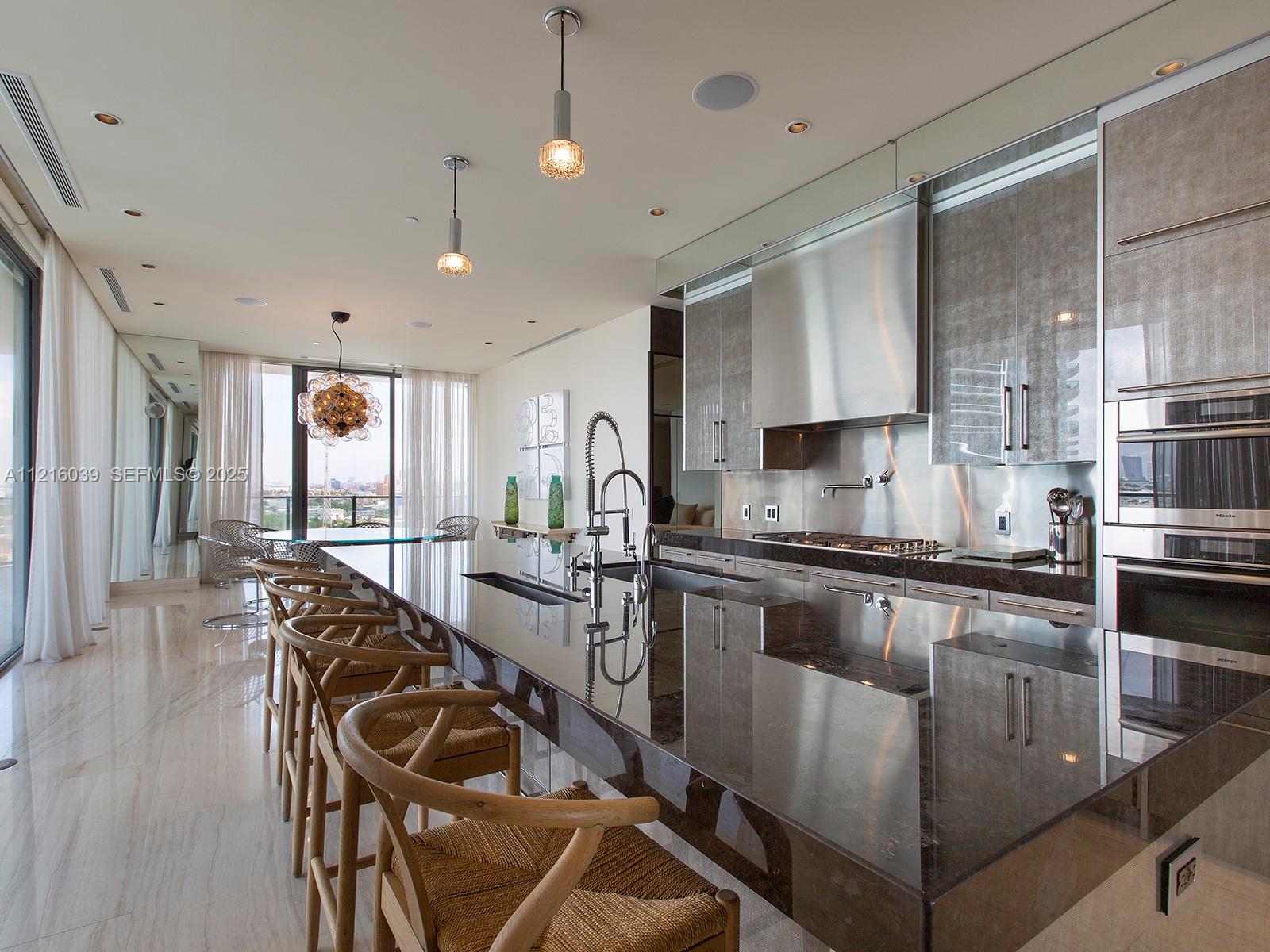800 S Pointe Drive