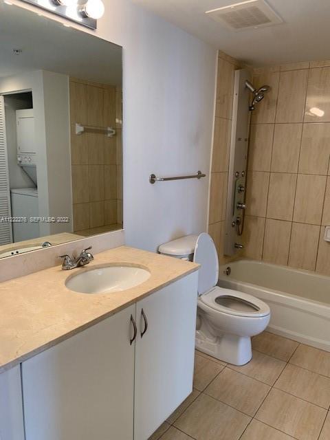 1750 N Bayshore Drive