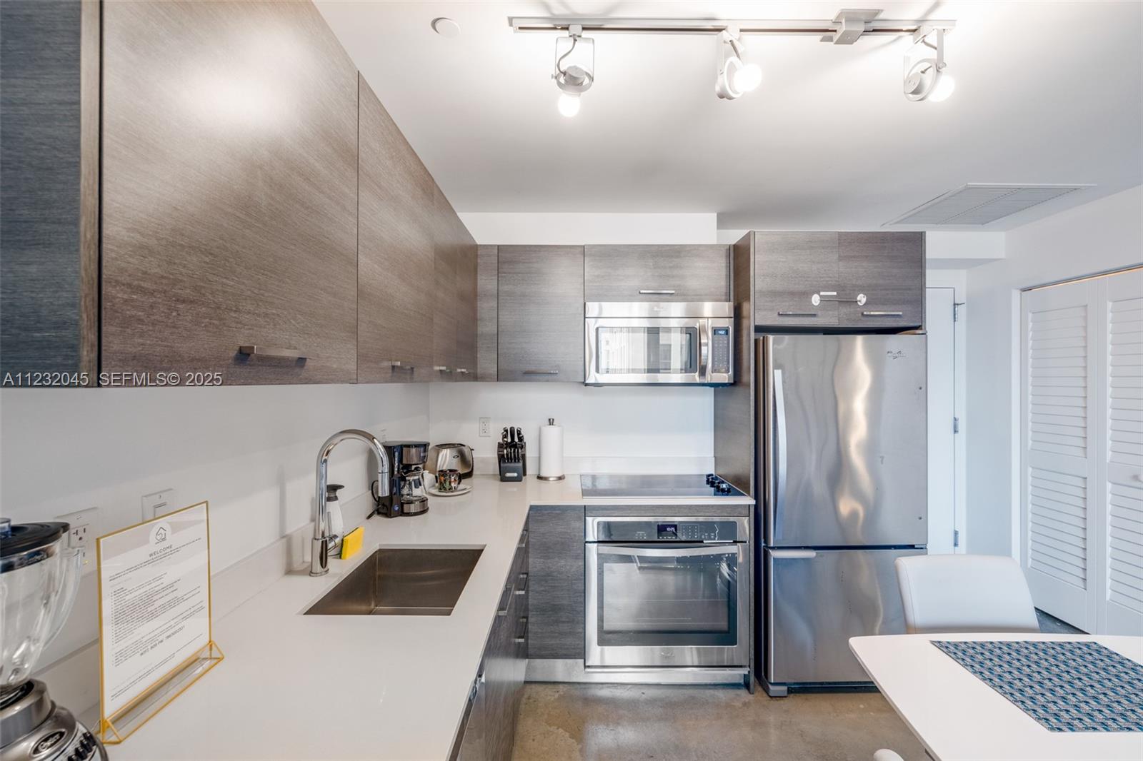 151 SE 1st Street