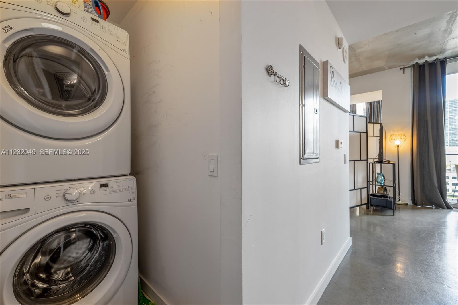 151 SE 1st Street