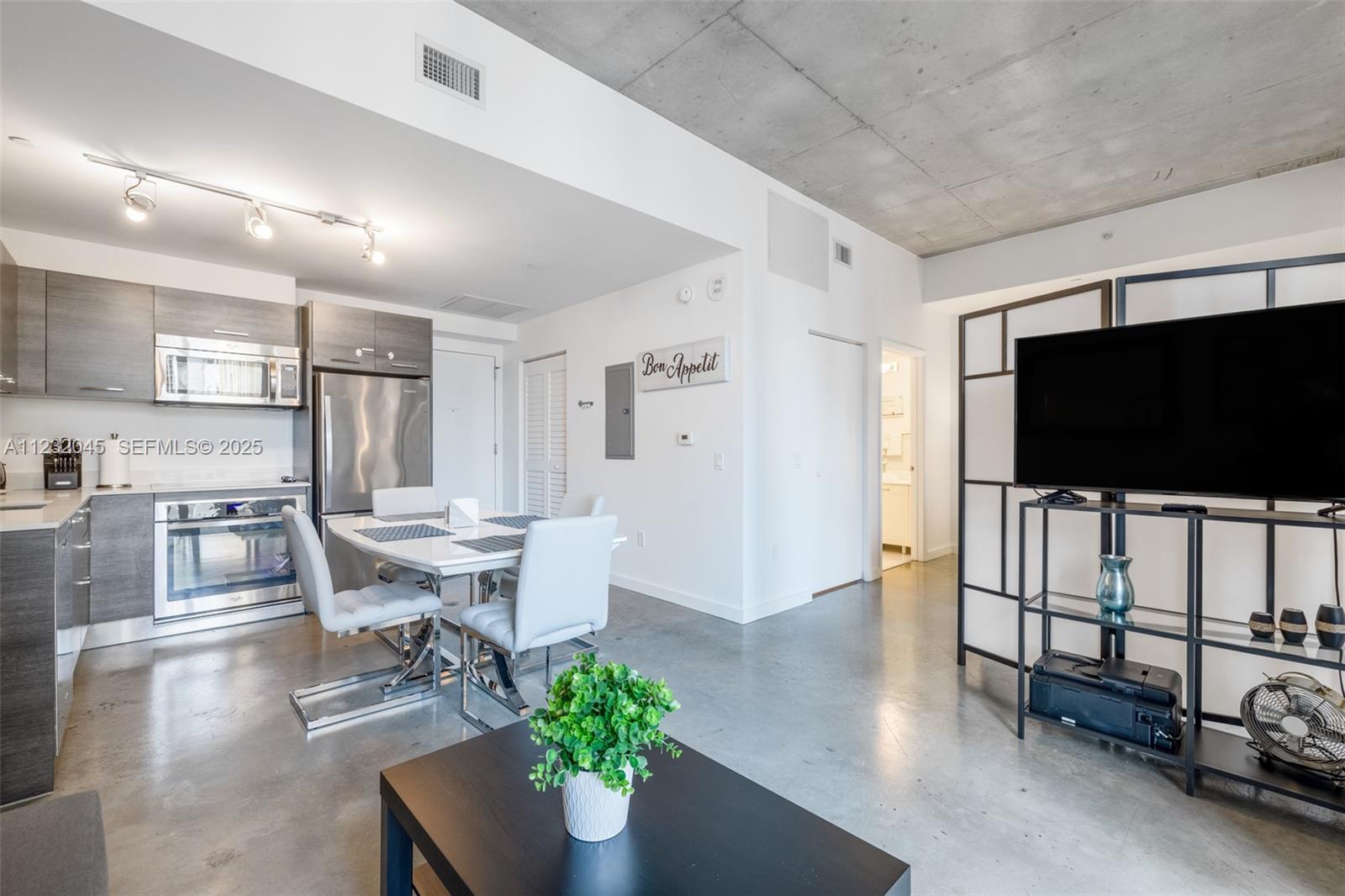 151 SE 1st Street