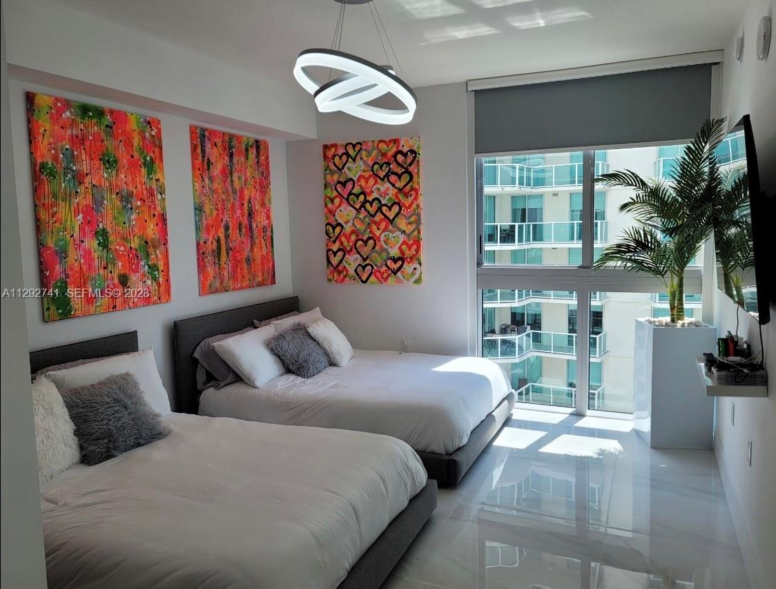 300 Sunny Isles Boulevard