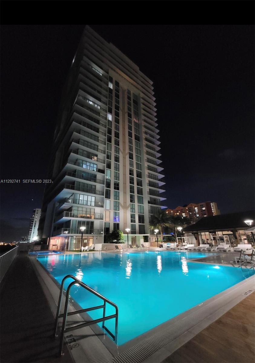 300 Sunny Isles Boulevard