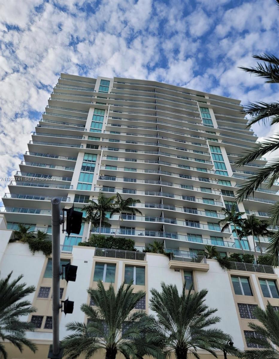 300 Sunny Isles Boulevard