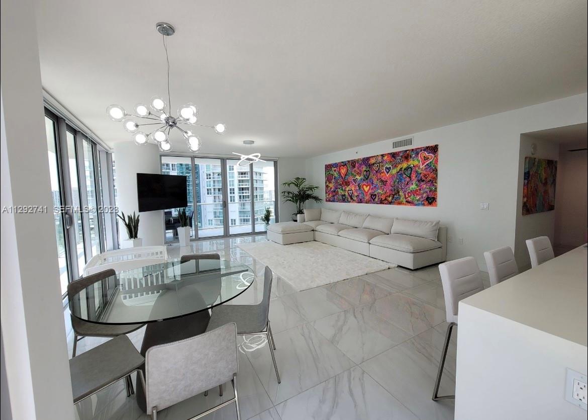 300 Sunny Isles Boulevard