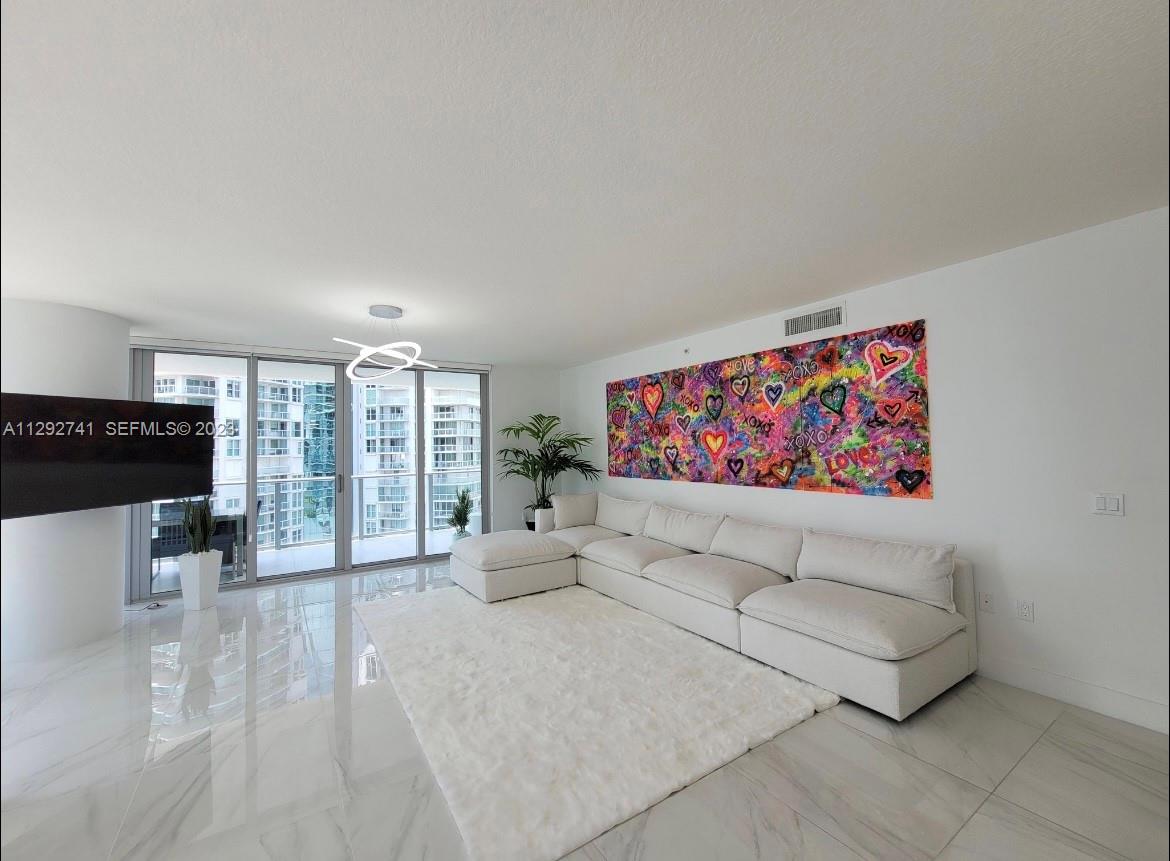 300 Sunny Isles Boulevard