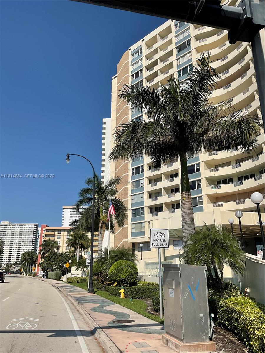 3180 S Ocean Drive