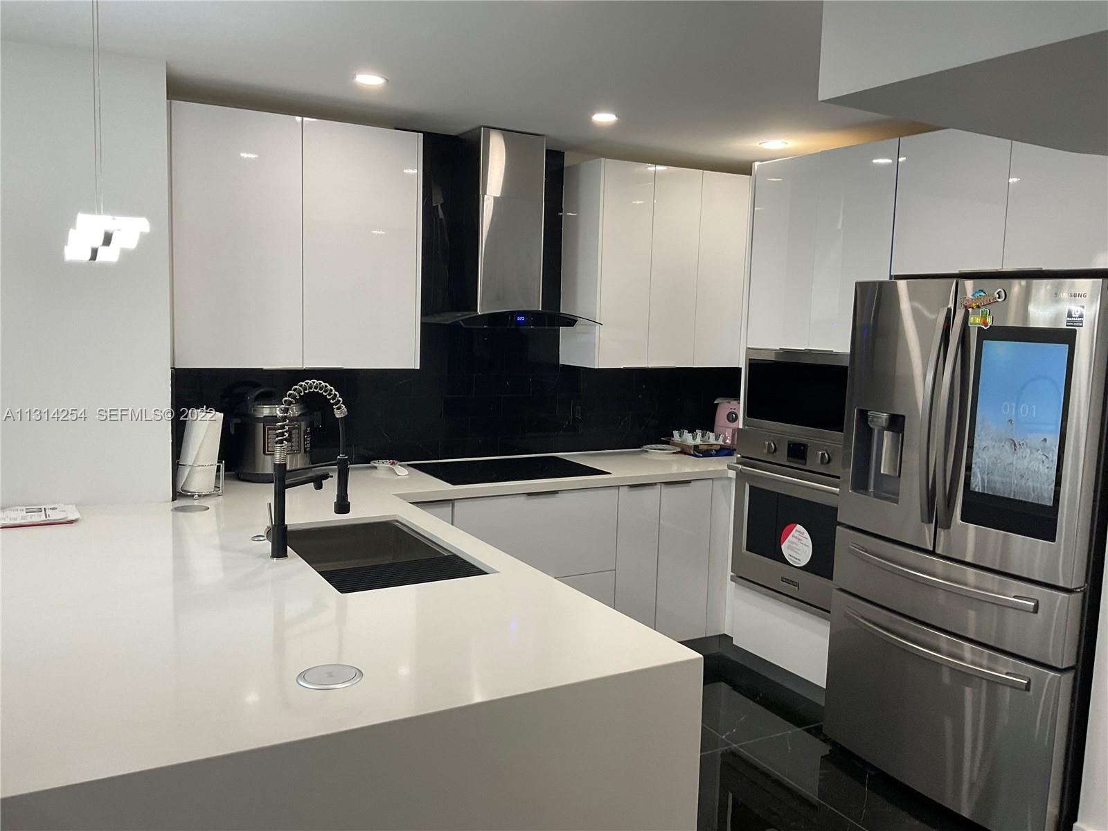 3180 S Ocean Drive