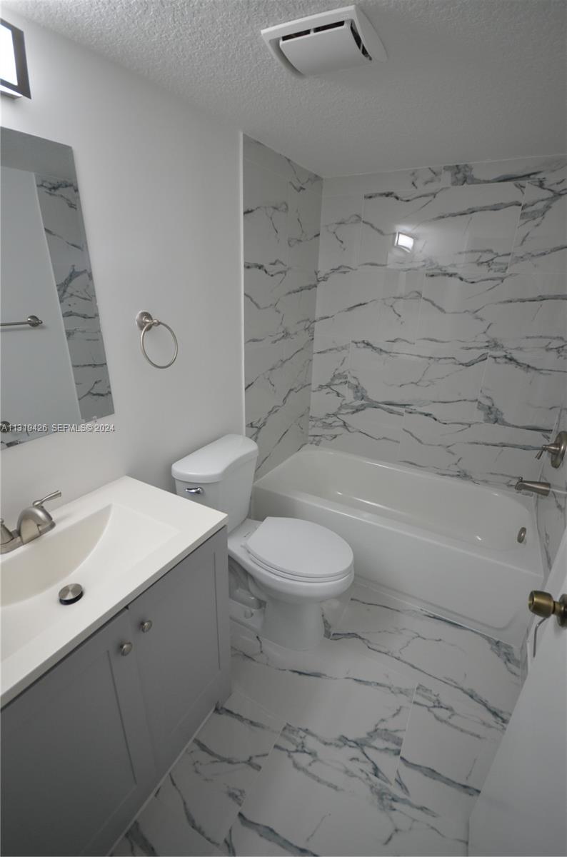 1241 SE 29th Street