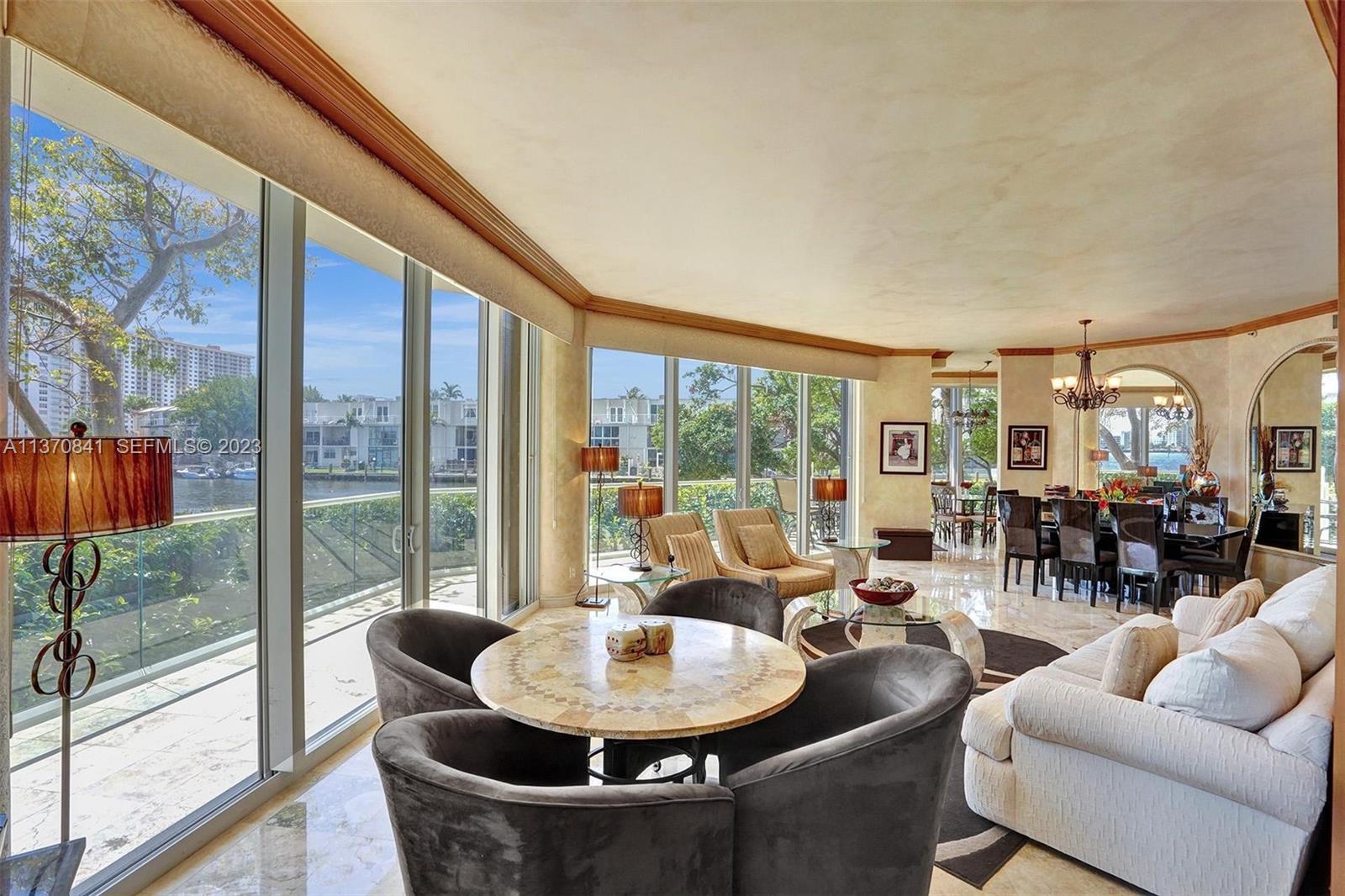 2600 Island Boulevard