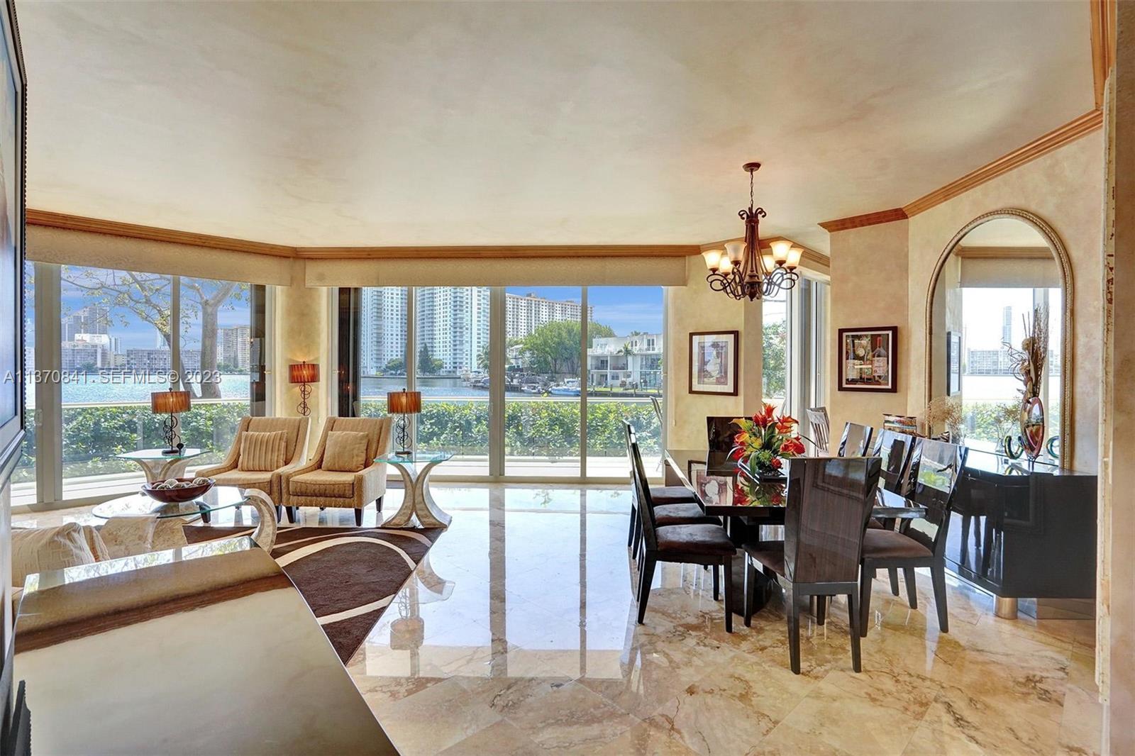 2600 Island Boulevard
