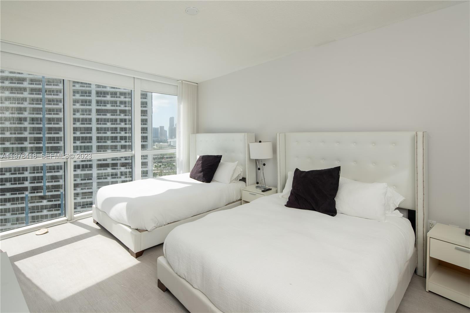 1750 N Bayshore Drive