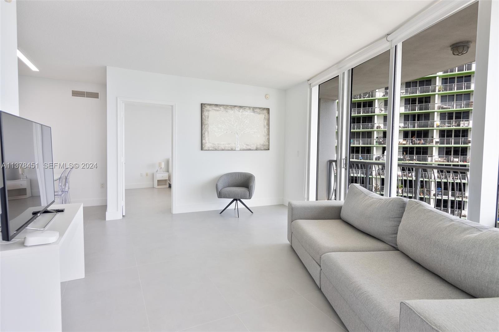 1750 N Bayshore Drive