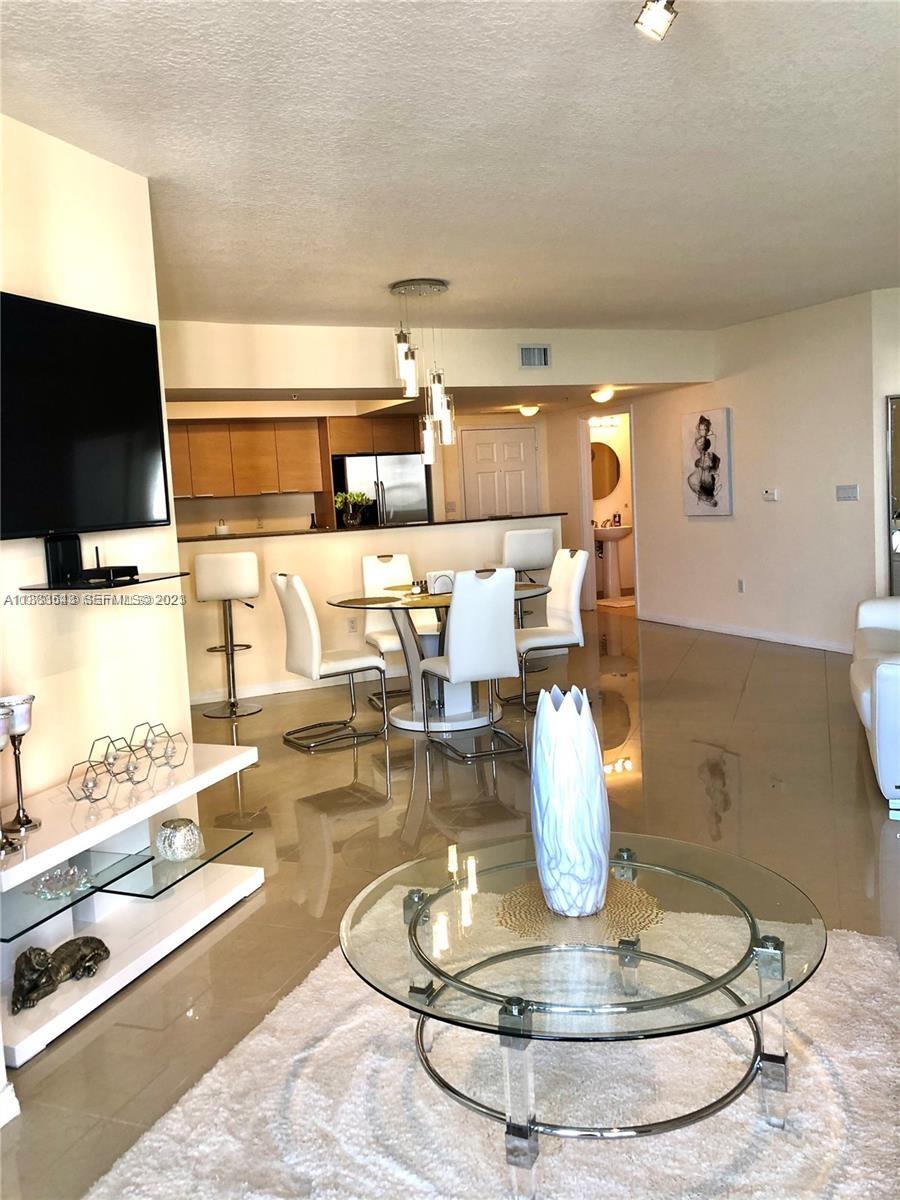16699 Collins Avenue