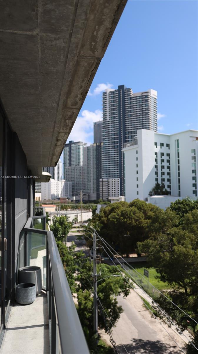 201 SW 17th Road