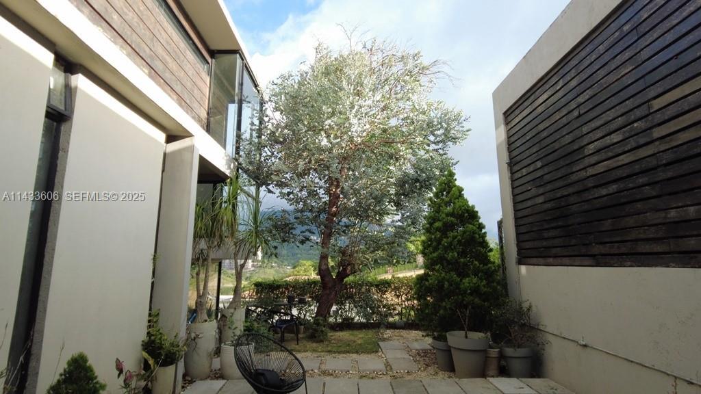 46 Cerro Real Alto Las Palomas gallery image #16