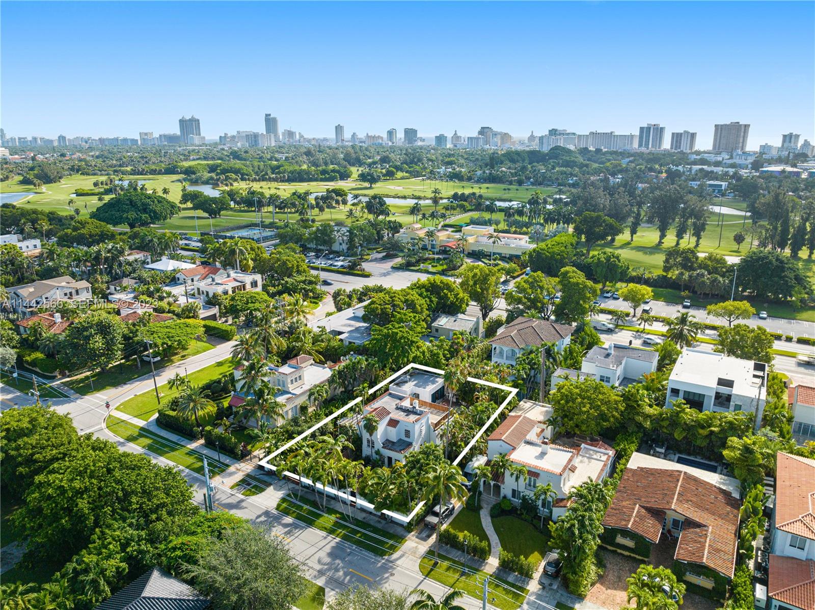 2211 N Bay Road