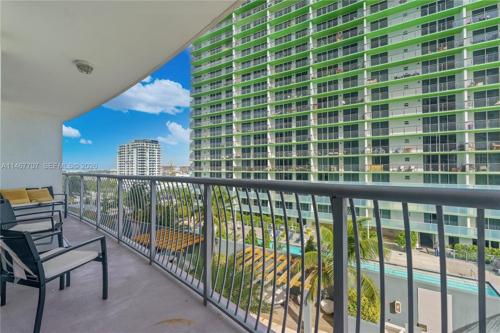 1750 N Bayshore Drive