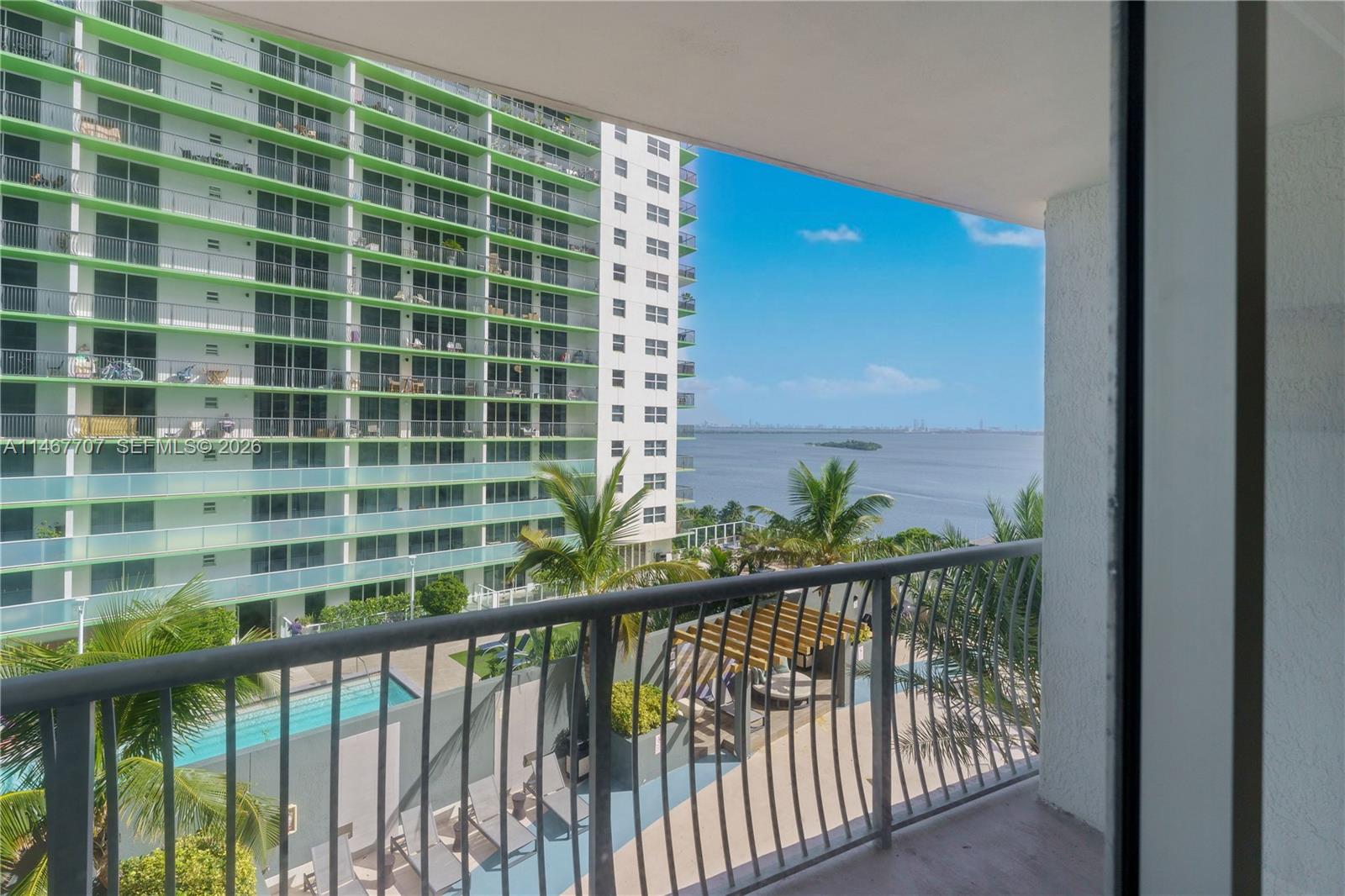 1750 N Bayshore Drive