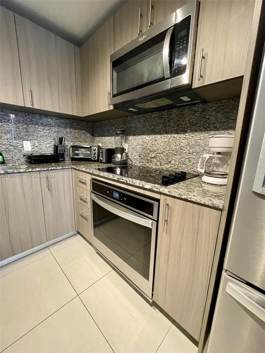 5350 NW 84th Avenue