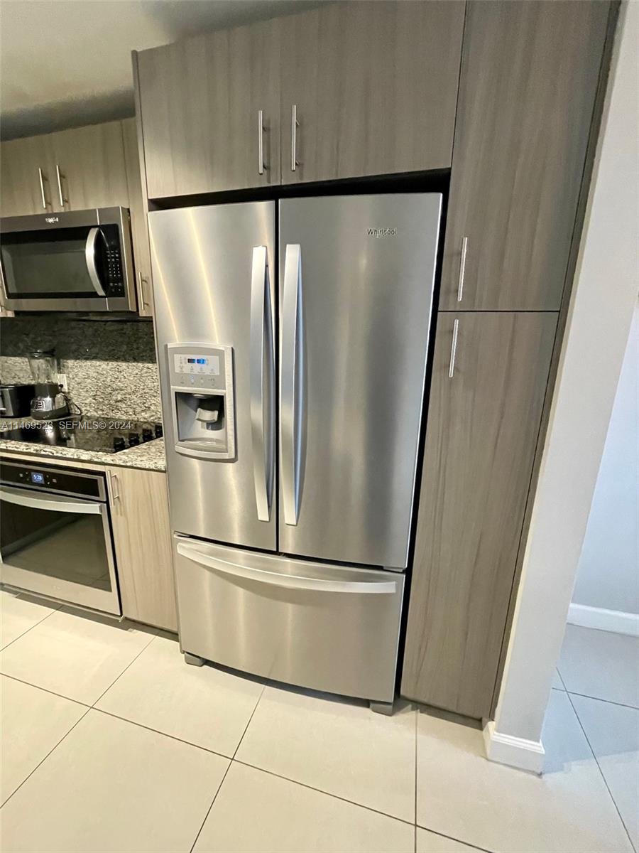 5350 NW 84th Avenue
