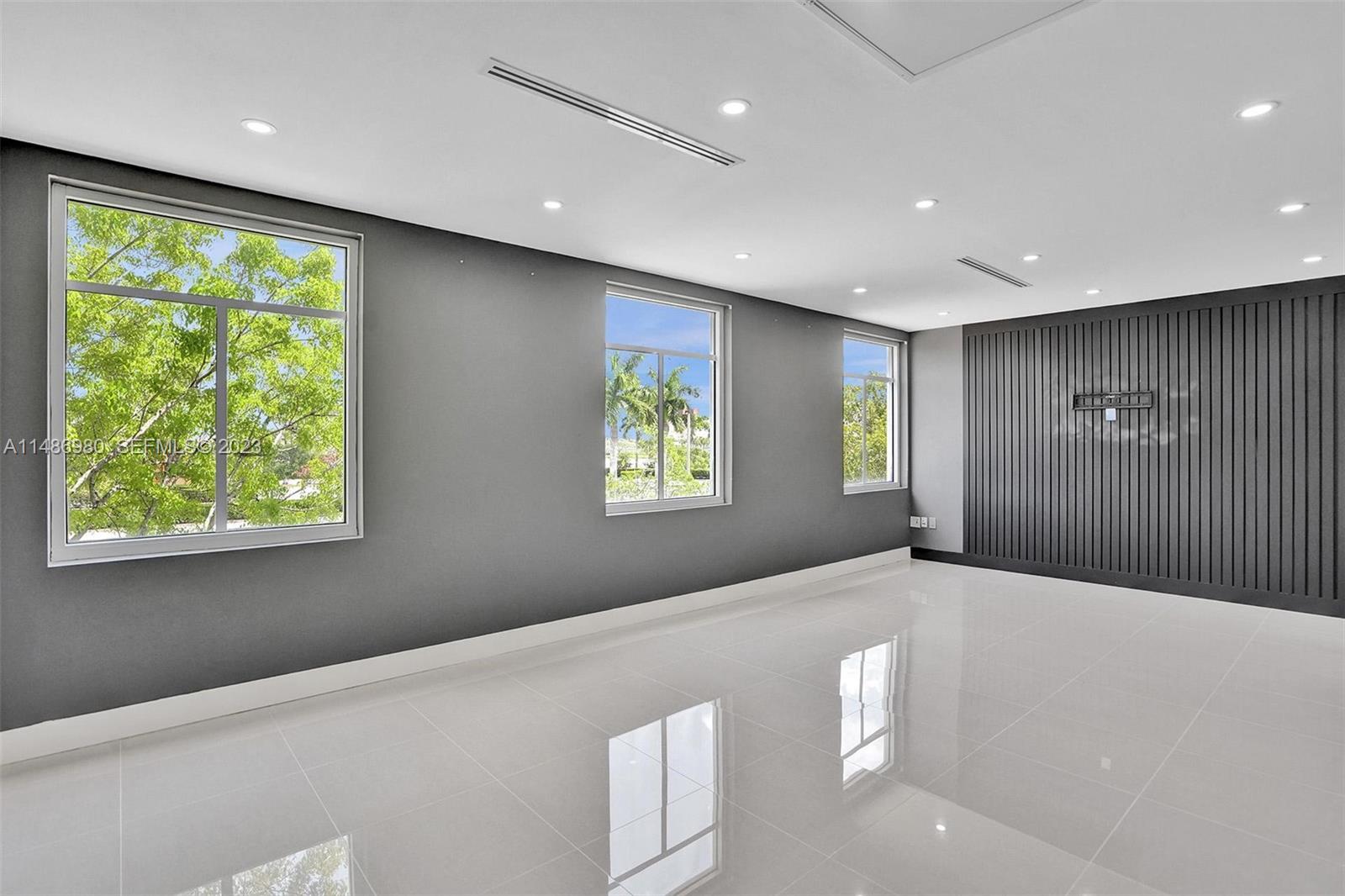 15620 SW 29th Street