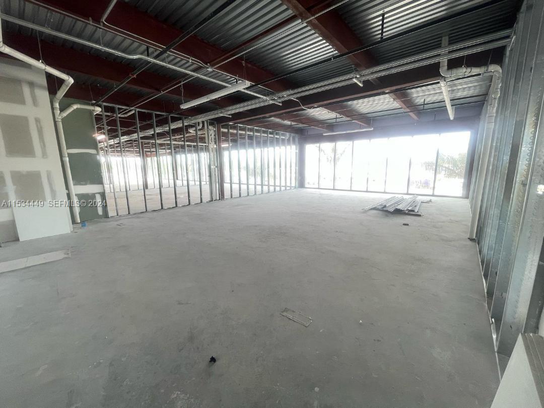 1006 E Hallandale Beach Boulevard