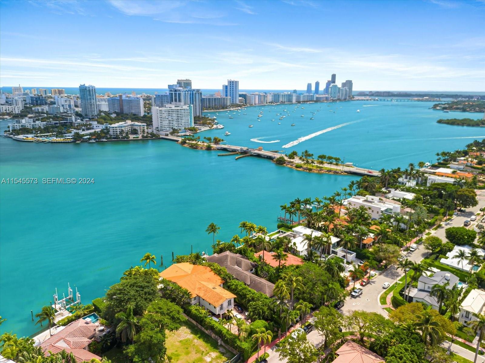 401 E Rivo Alto Drive