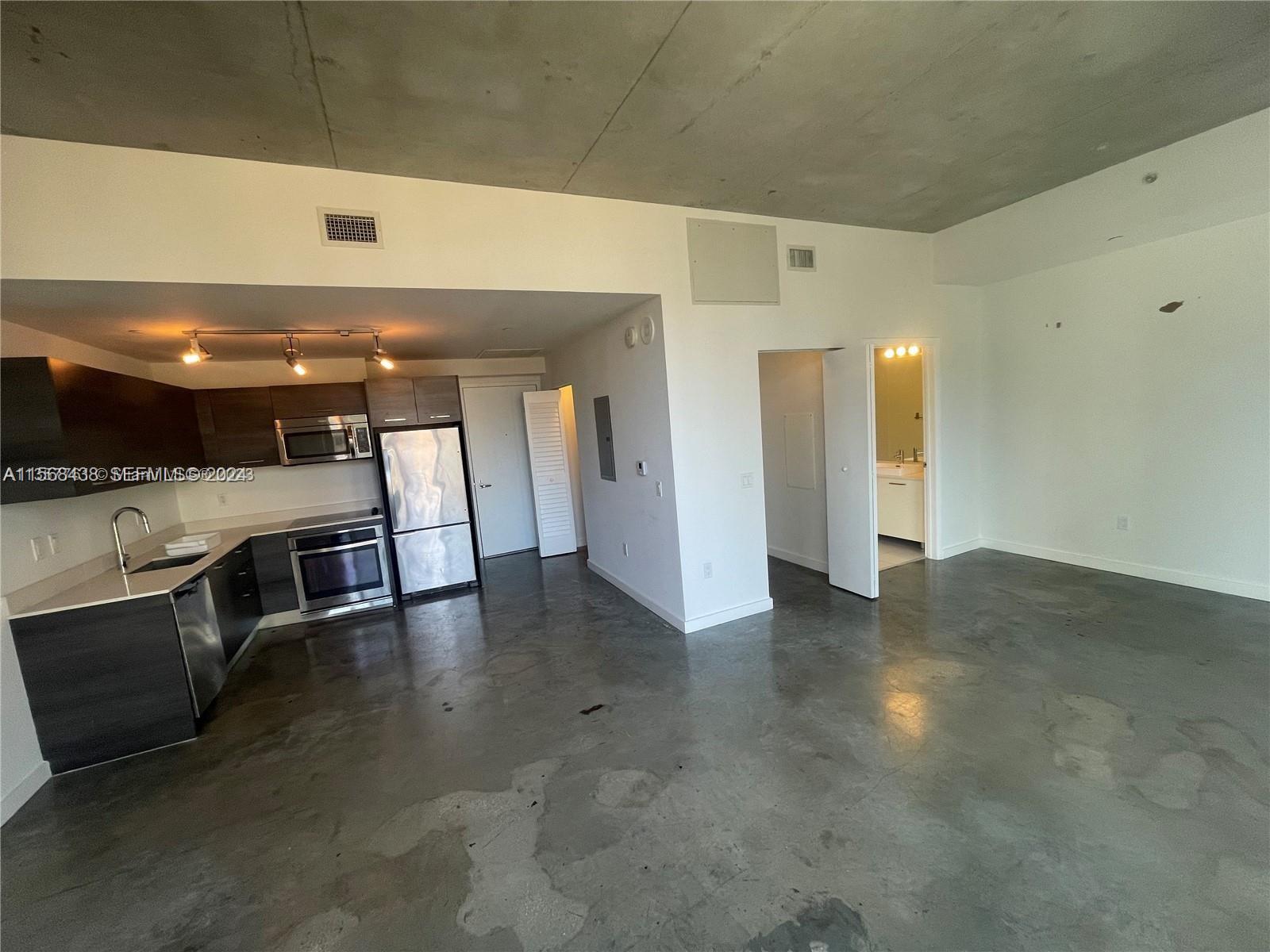 151 SE 1st Street