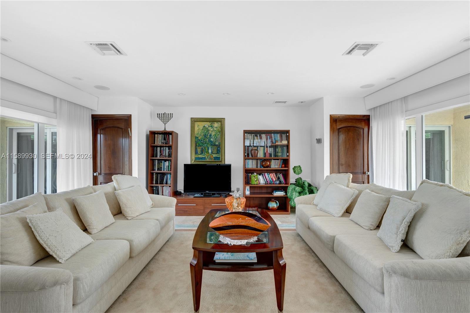 530 Ocean Boulevard