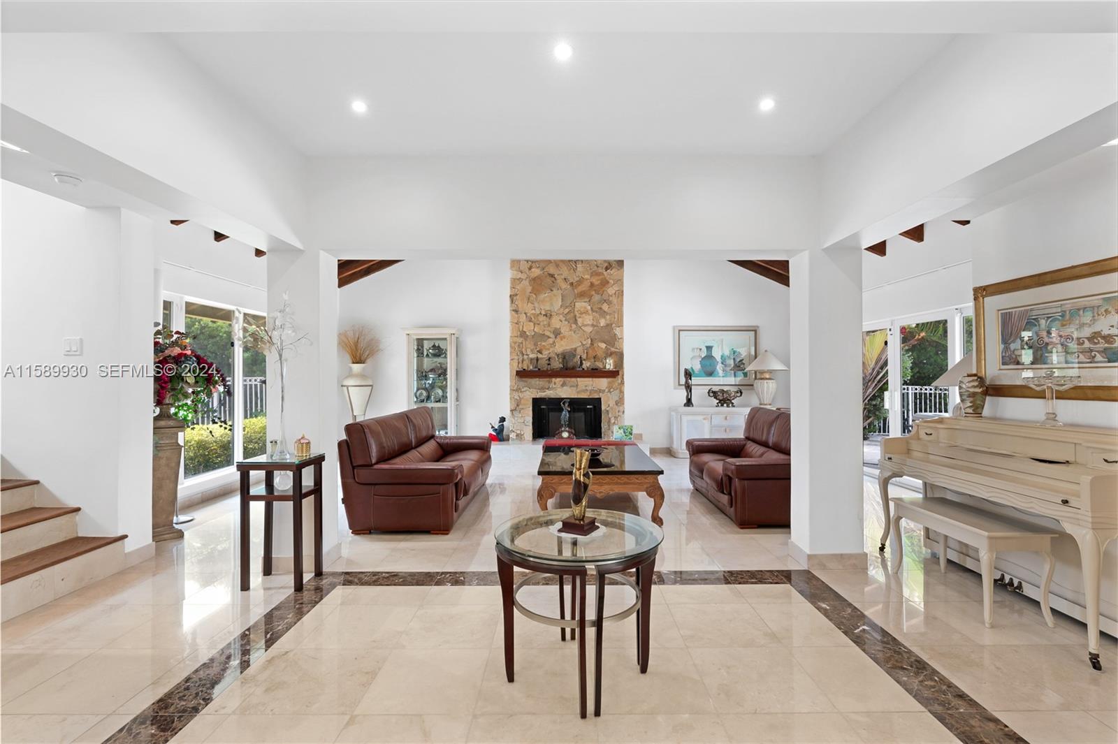 530 Ocean Boulevard