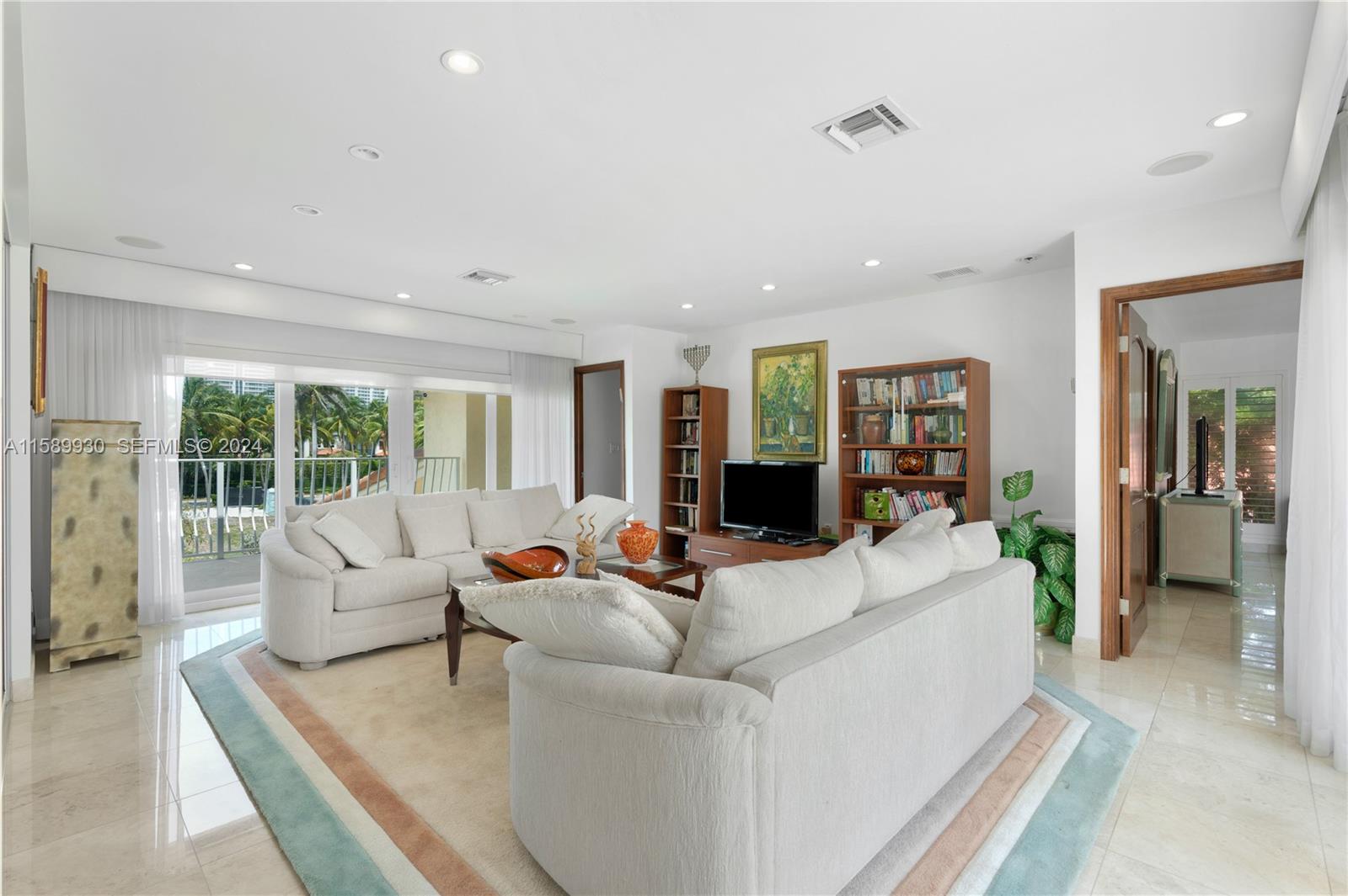 530 Ocean Boulevard