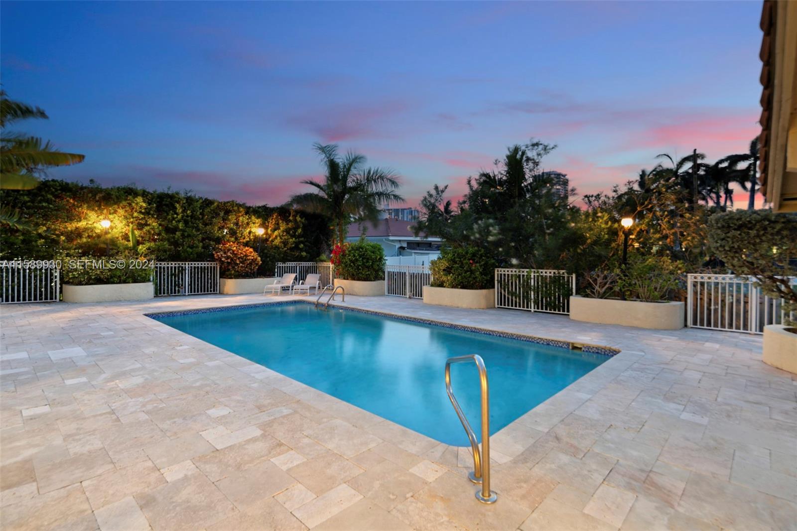 530 Ocean Boulevard