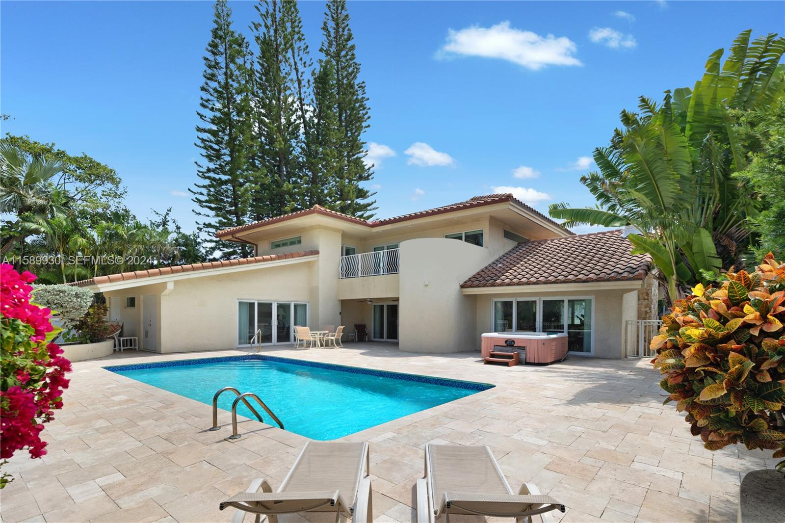 530 Ocean Boulevard