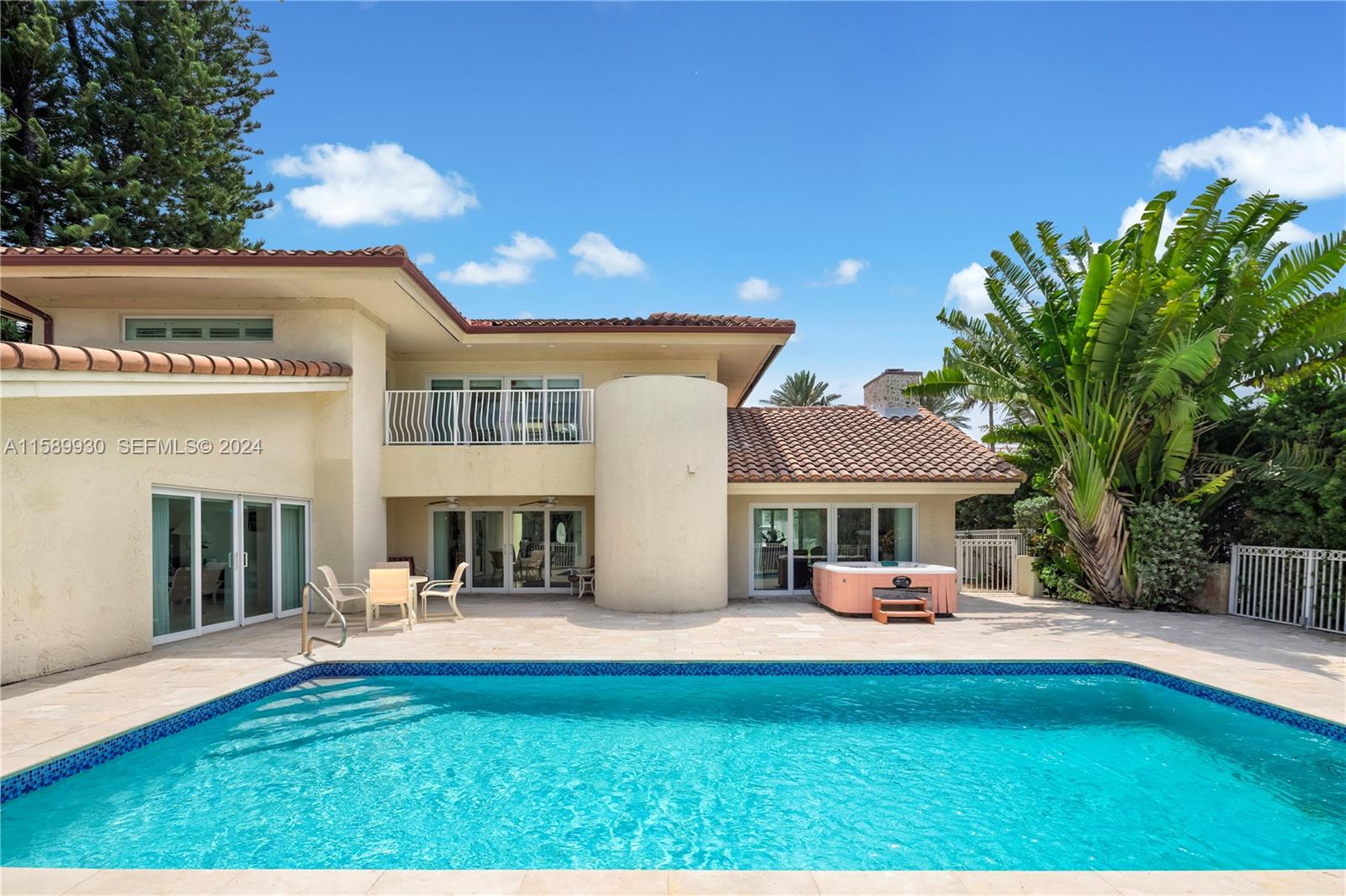 530 Ocean Boulevard