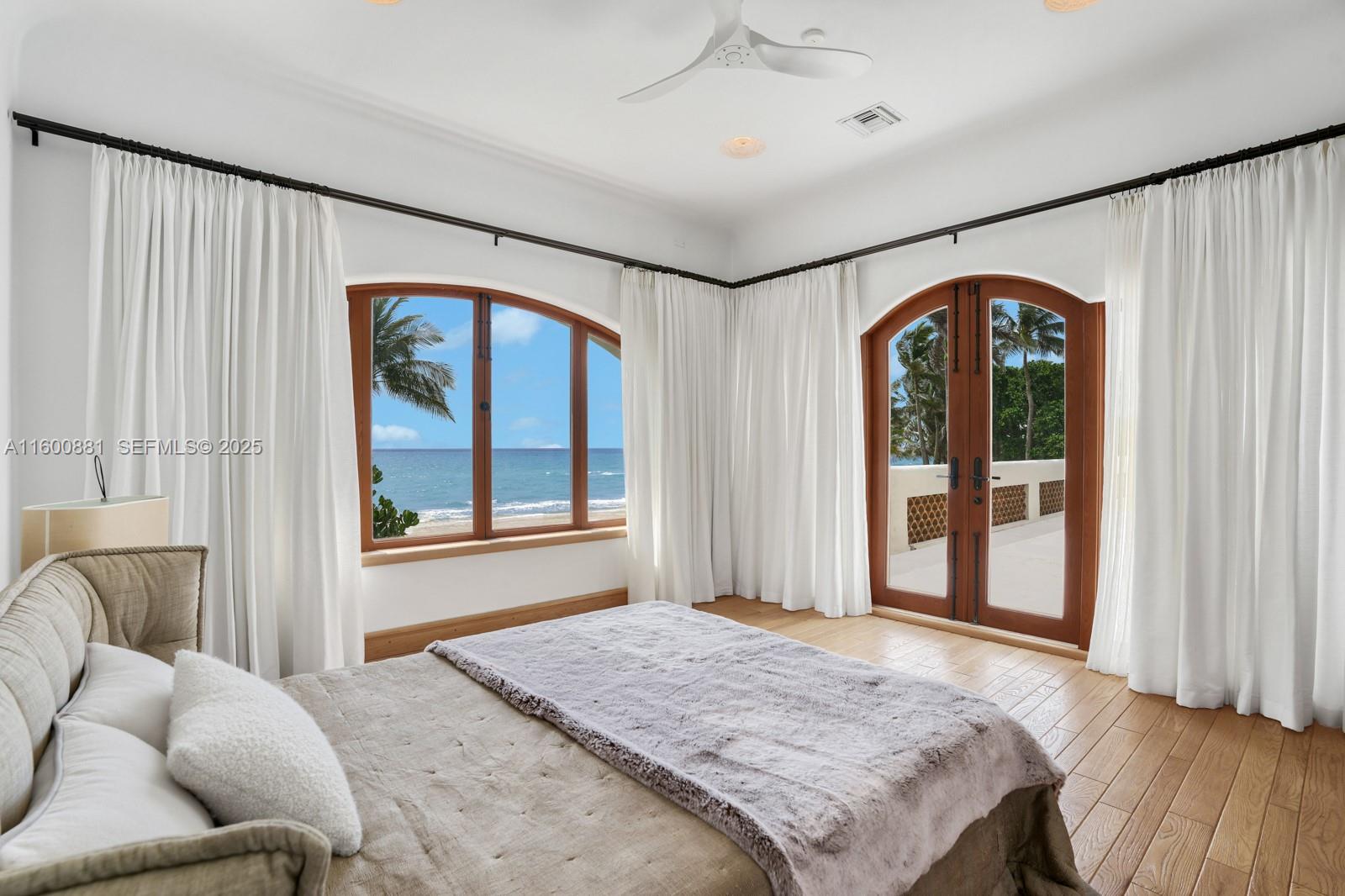 387 Ocean Boulevard