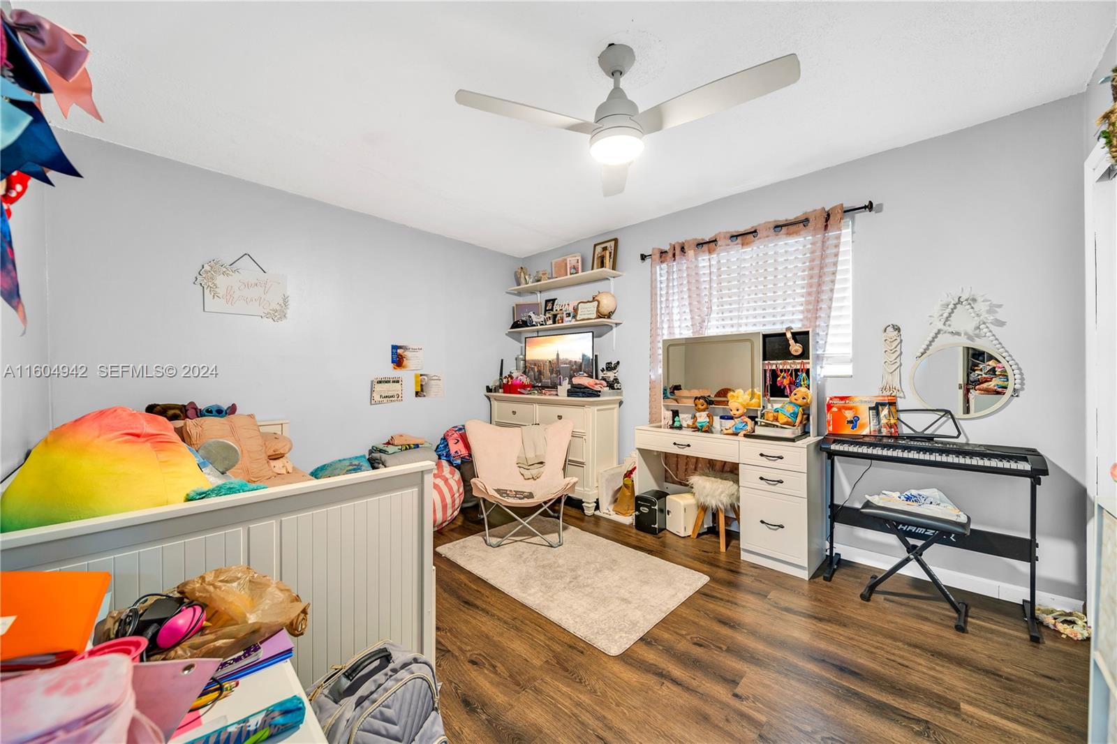 875 E 29th Street