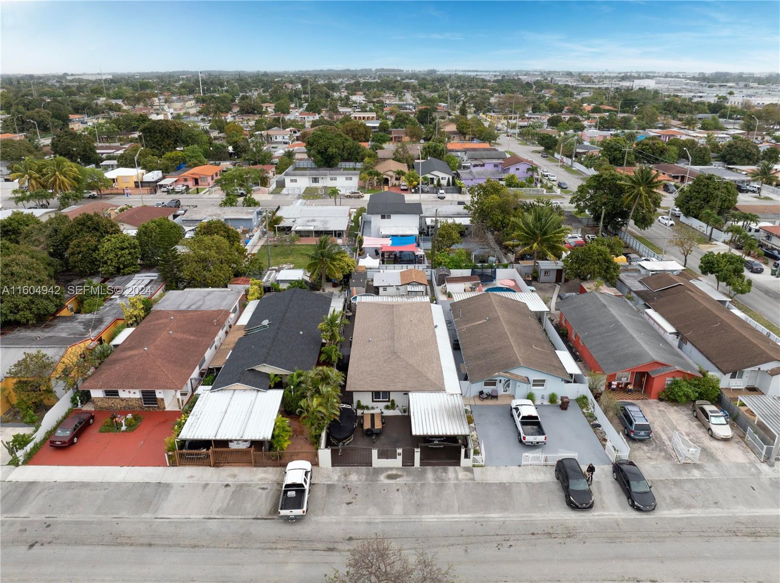875 E 29th Street
