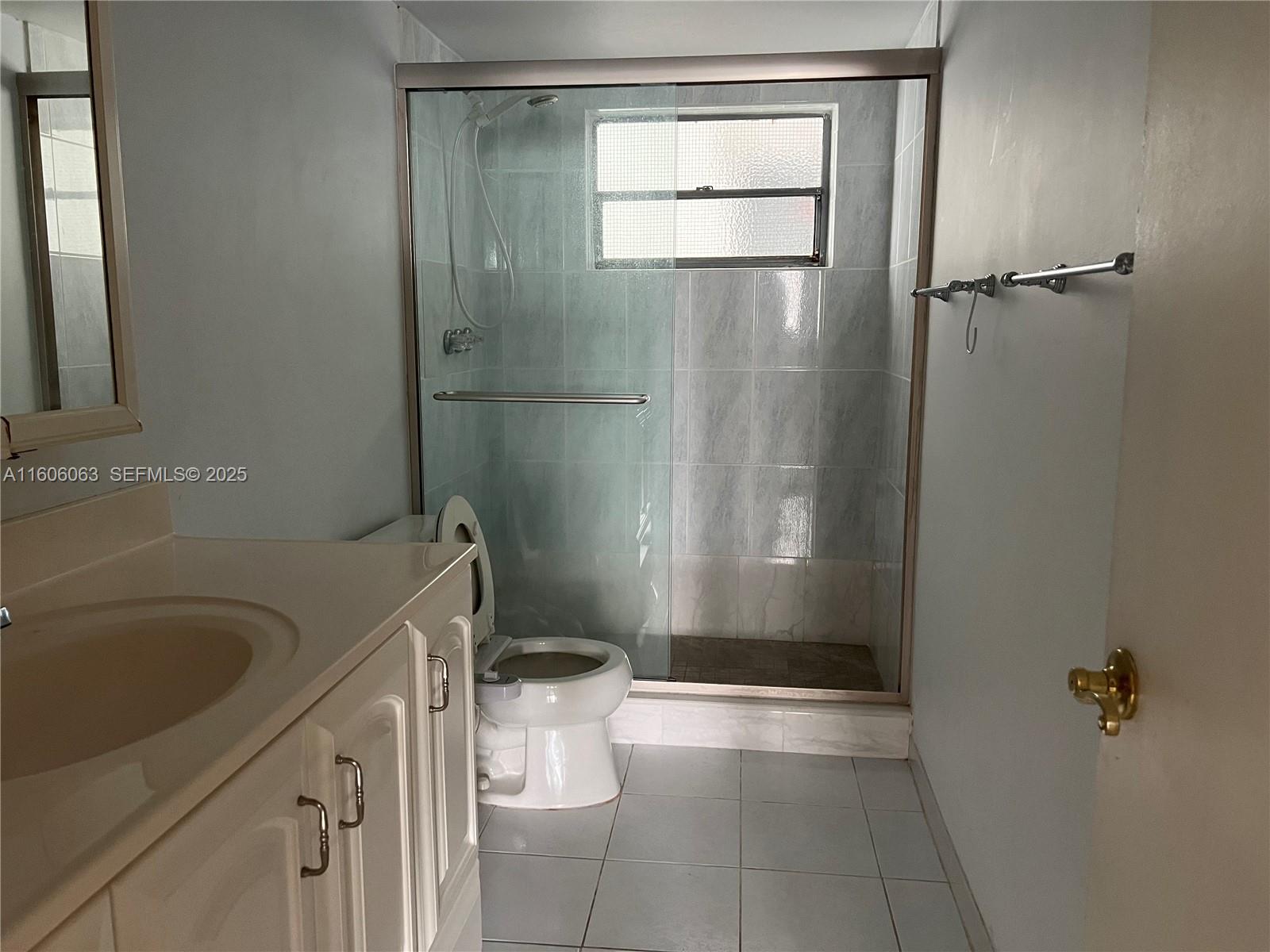 4000 NE 170th Street