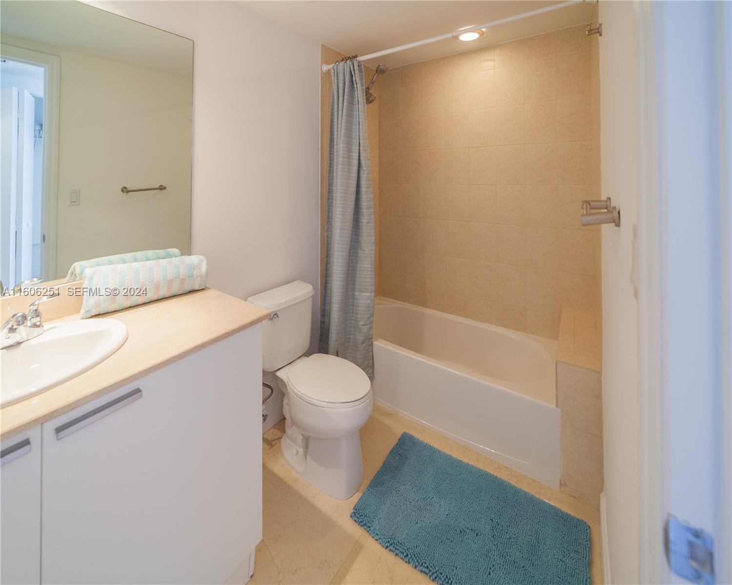 16699 Collins Ave(avlbnow