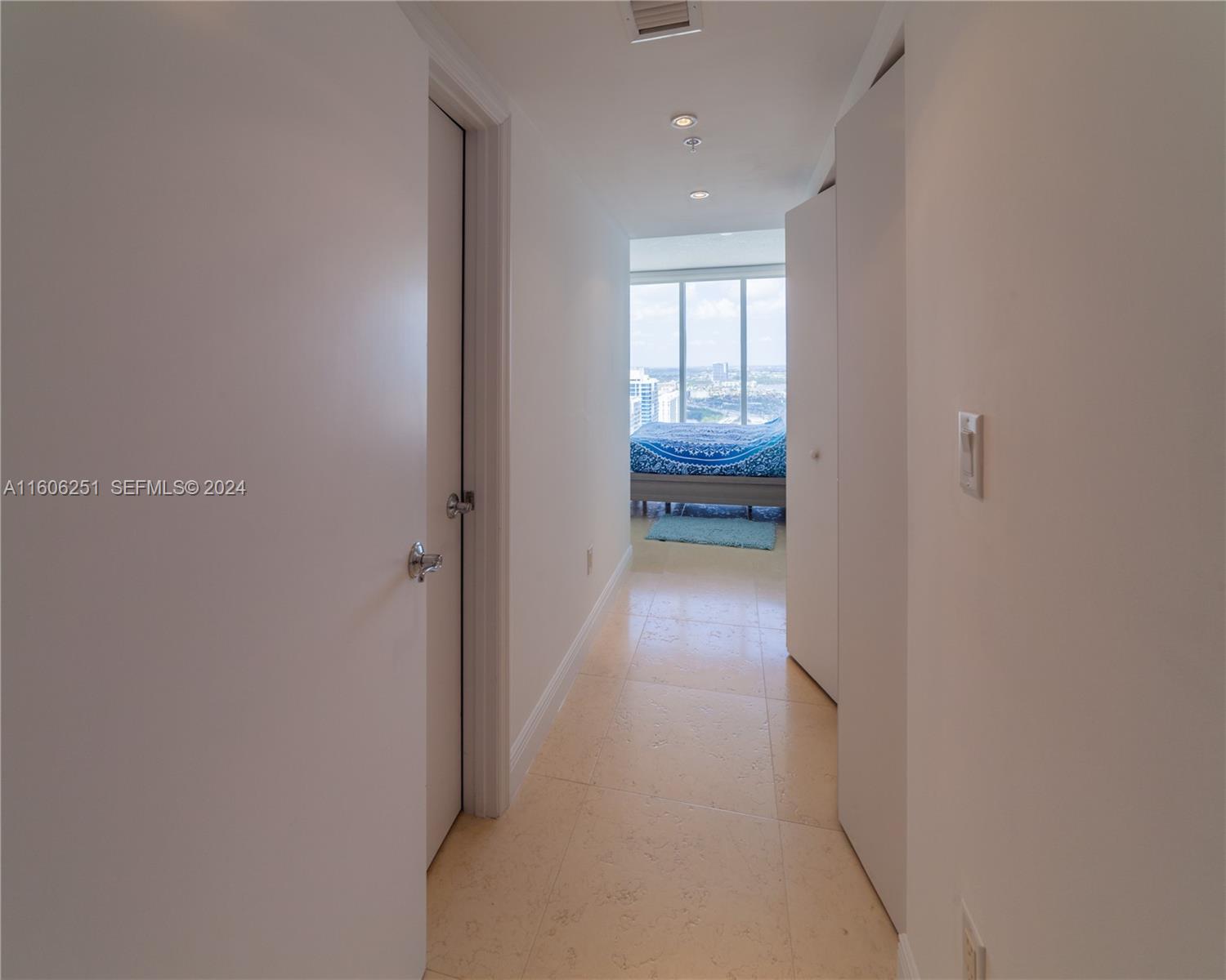 16699 Collins Ave(avlbnow