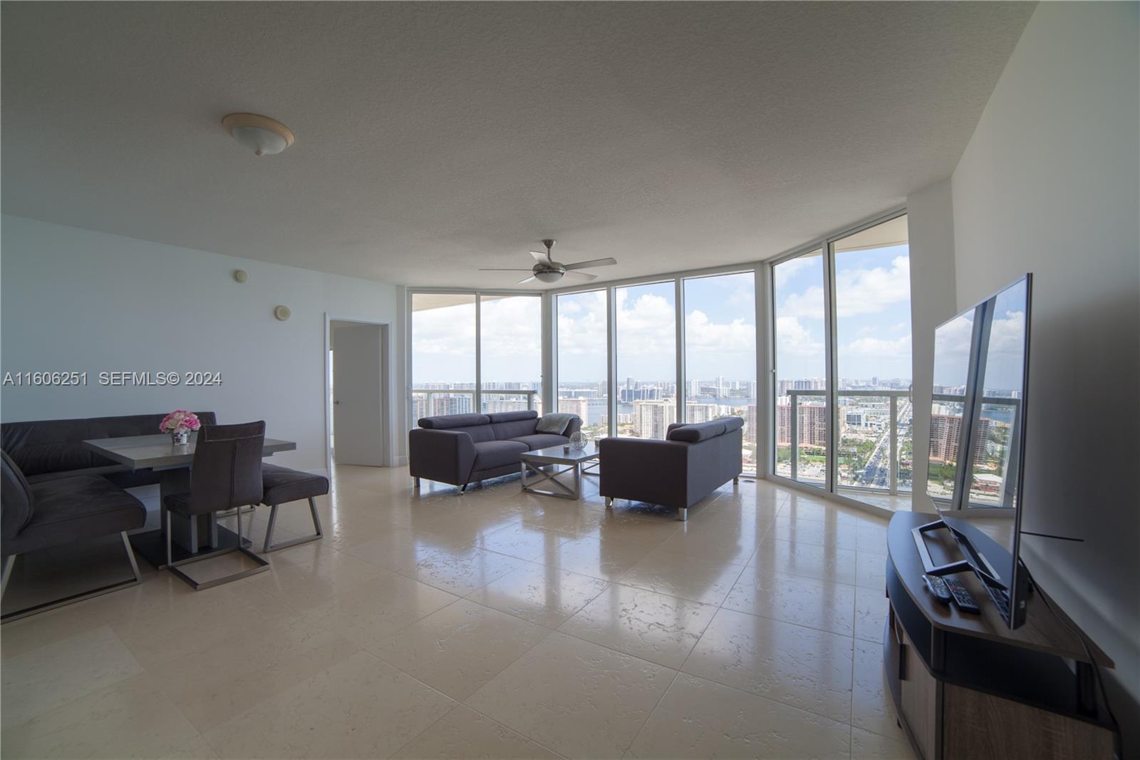 16699 Collins Ave(avlbnow