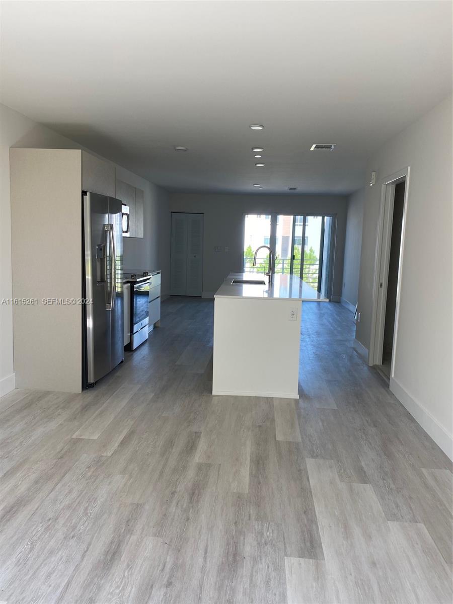2505 NE 193rd Street