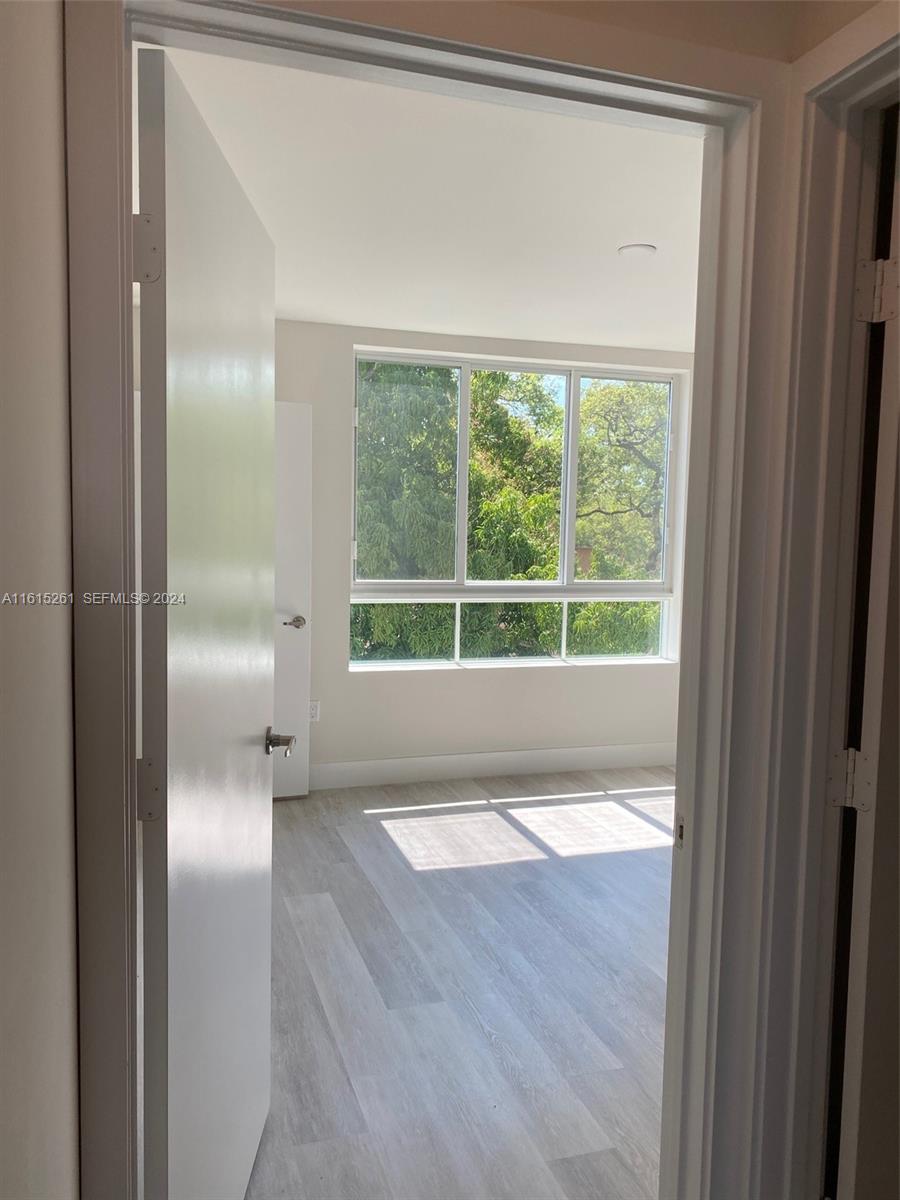 2505 NE 193rd Street
