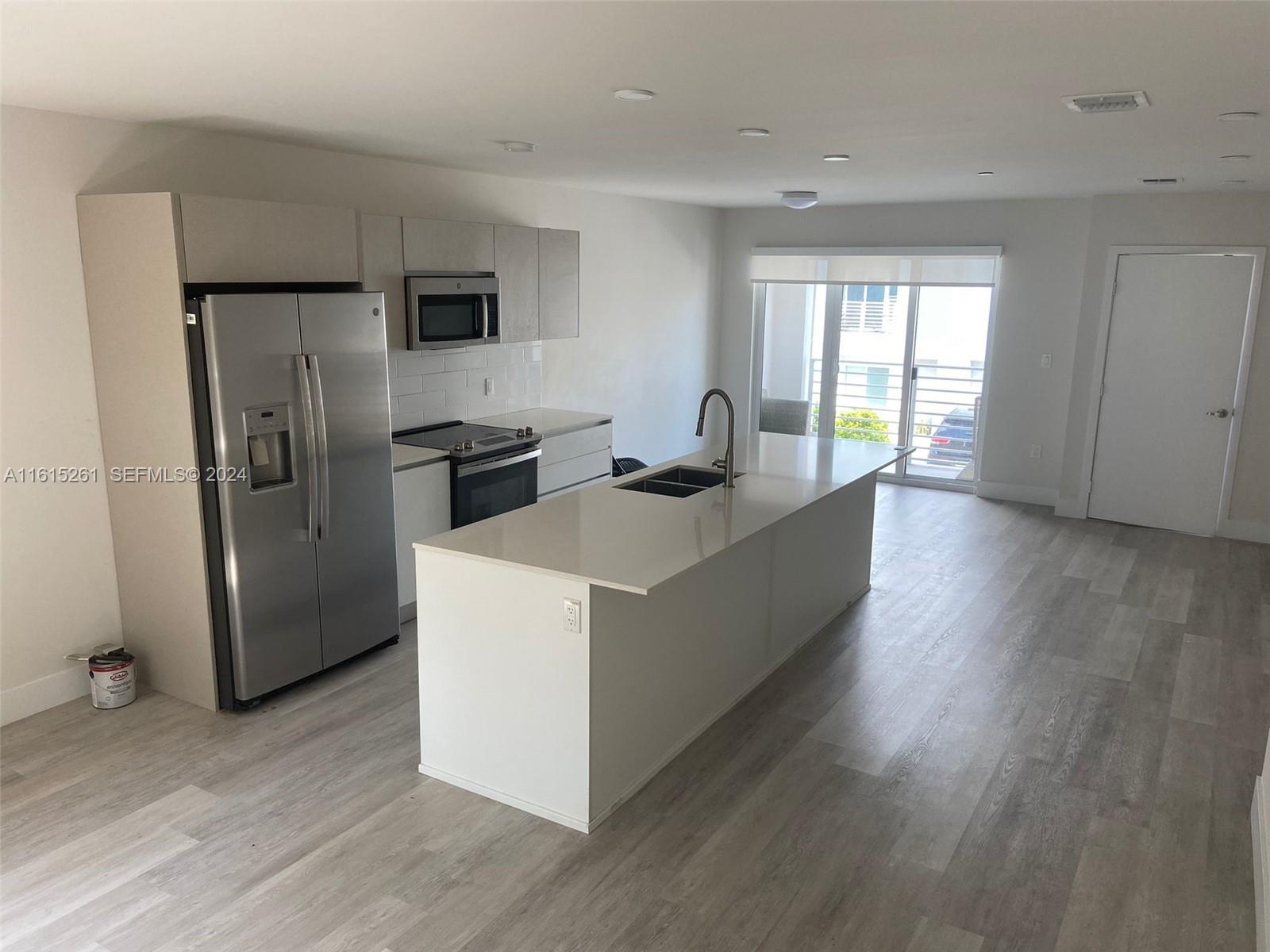 2505 NE 193rd Street